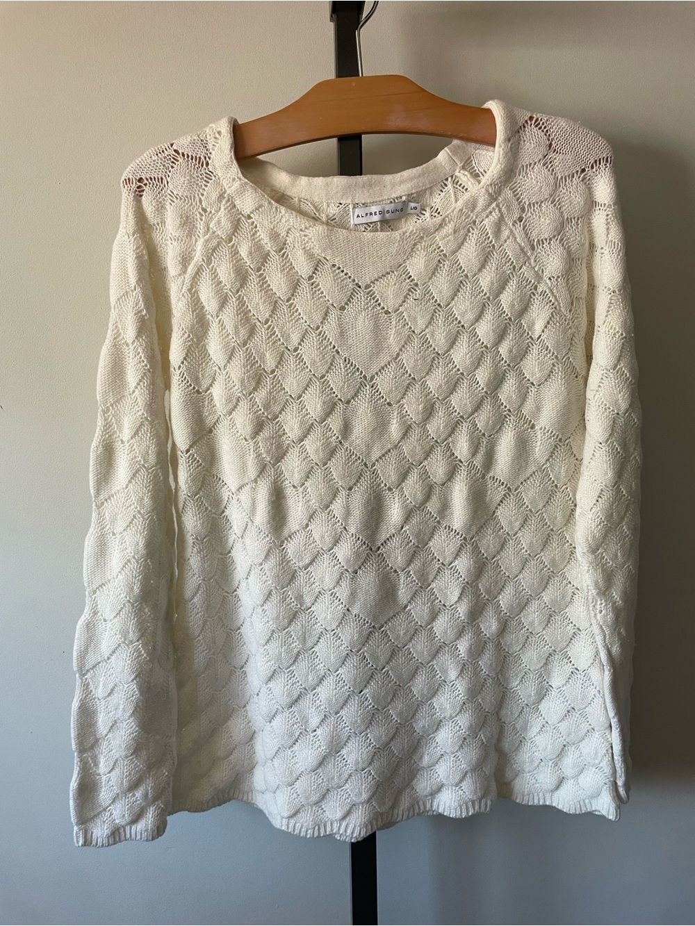 Alfred Sung Cream Fishscale Mermaid Stitch Raglan Knit Sweater Large